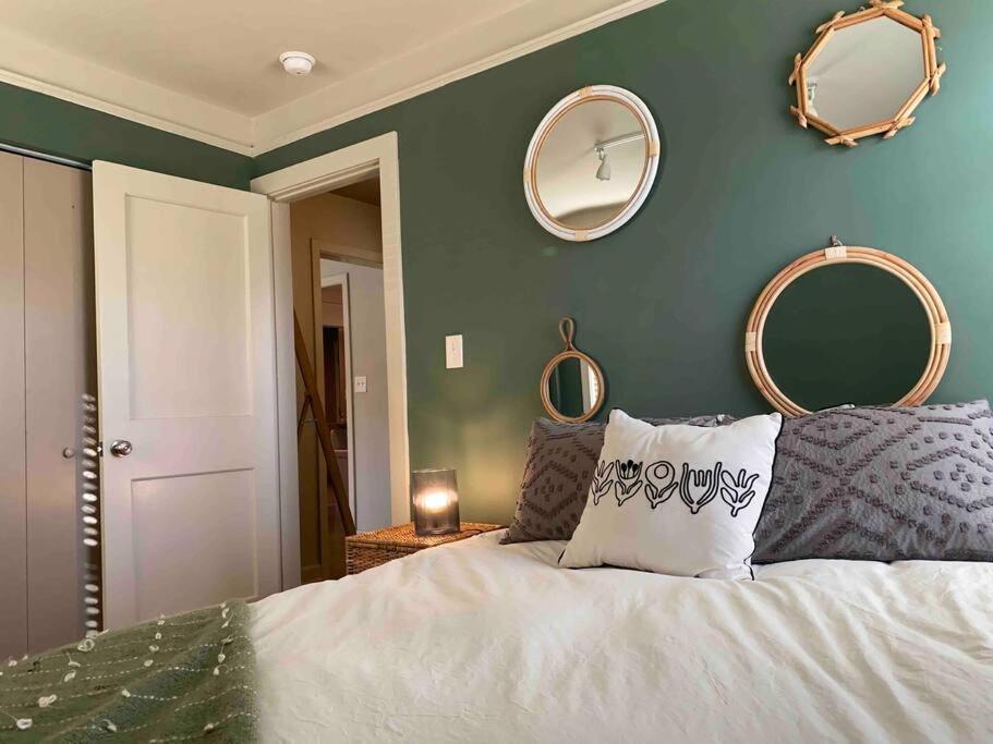 Boho Chic 2 Bedroom West Plaza 堪薩斯城 外观 照片
