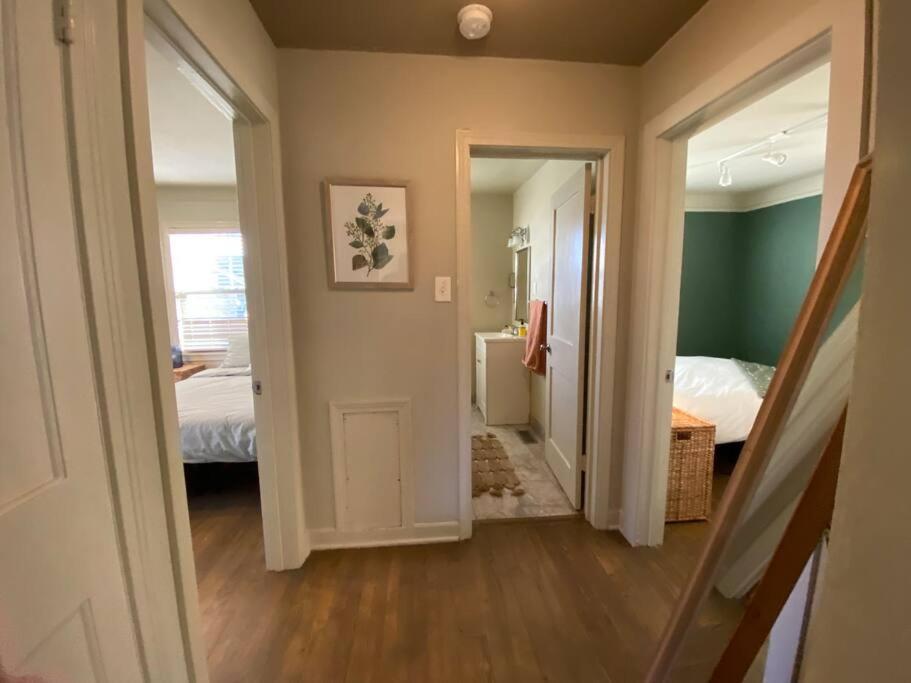 Boho Chic 2 Bedroom West Plaza 堪薩斯城 外观 照片